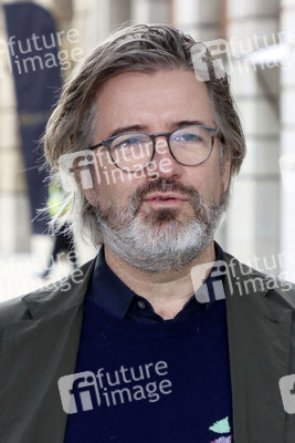 Einweihung der Skulpturen 'Gesellschaftsspiegel' in Hamburg