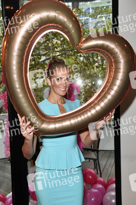 Pinktober Charity-Aktion in Berlin