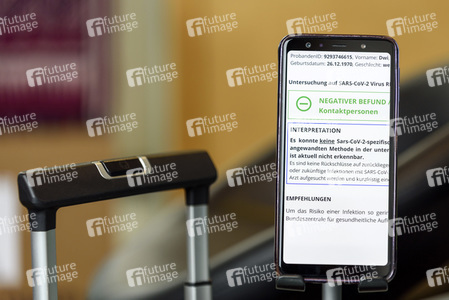 Symbolfoto negativer Corona-Test