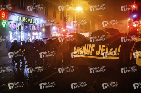 Demonstration nach der Räumung der Liebig 34 in Berlin