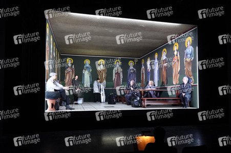 Theaterprobe 'Zdenek Adamec' in Berlin