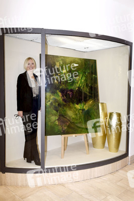 Vernissage 'Farb-Pracht' von Simone von Anhalt in München