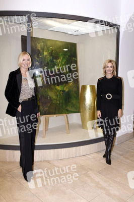 Vernissage 'Farb-Pracht' von Simone von Anhalt in München