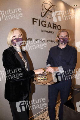 Vernissage 'Farb-Pracht' von Simone von Anhalt in München