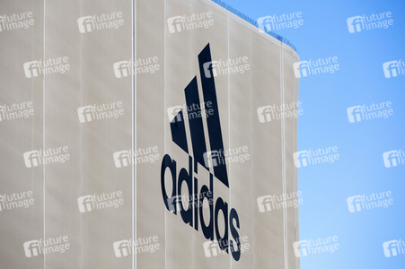 Symbolfoto Adidas