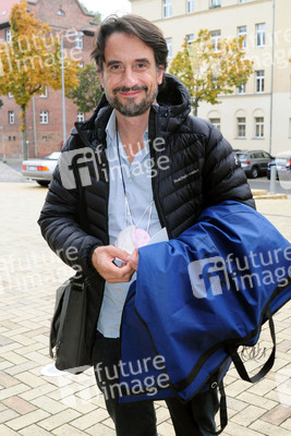 Ankunft zur Talkshow 'Riverboat' in Leipzig