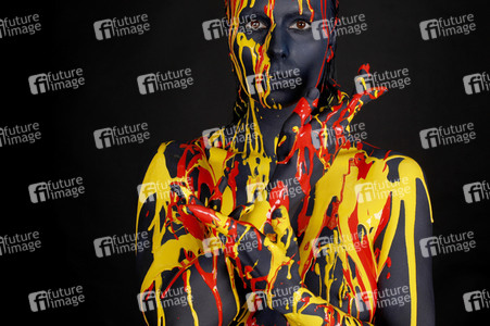 BODYART: Dark Splash