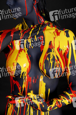 BODYART: Dark Splash