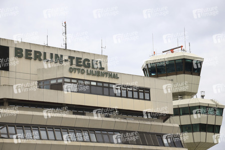 Symbolfoto Flughafen Tegel