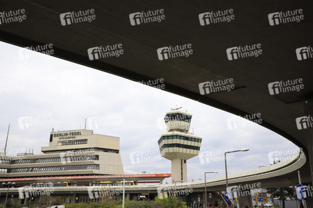 Symbolfoto Flughafen Tegel