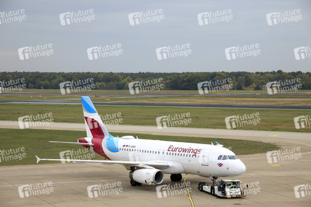 Symbolfoto Flughafen Tegel