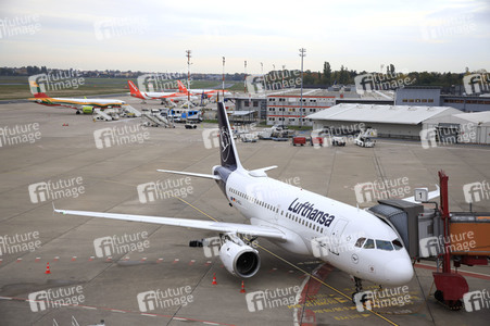Symbolfoto Flughafen Tegel
