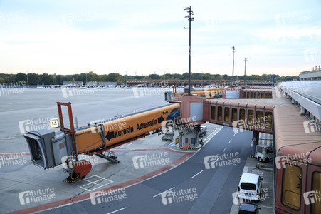 Symbolfoto Flughafen Tegel