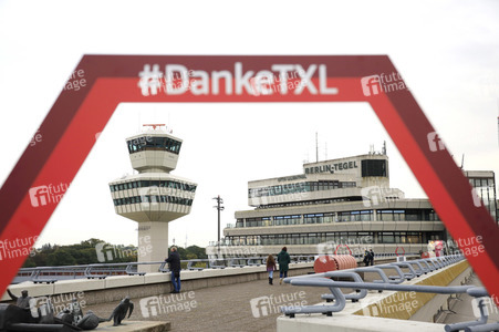 Symbolfoto Flughafen Tegel