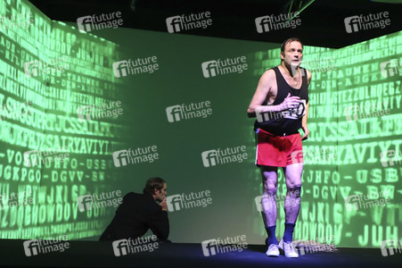 Theaterprobe 'Die Turing-Maschine' in Hamburg