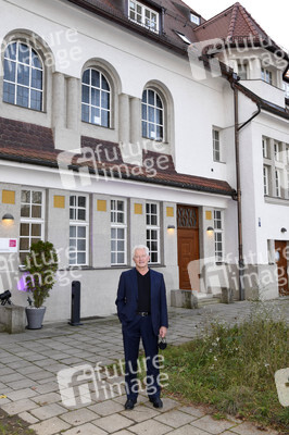Lesung von Miroslav Nemec in Haar