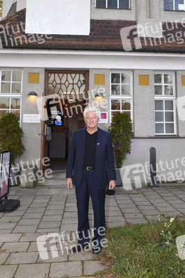 Lesung von Miroslav Nemec in Haar