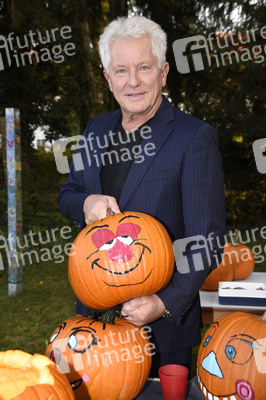 Lesung von Miroslav Nemec in Haar