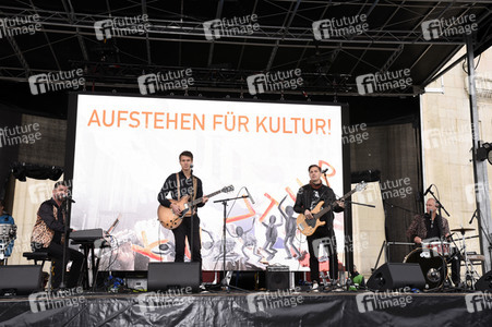 Kundgebung 'Aufstehen für Kultur' in München