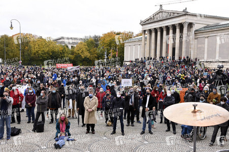 Kundgebung 'Aufstehen für Kultur' in München