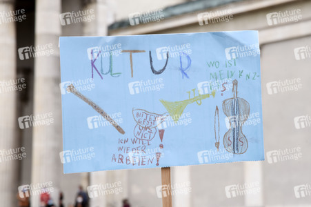Kundgebung 'Aufstehen für Kultur' in München