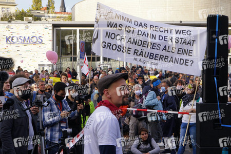 Demonstration gegen die Corona-Maßnahmen in Berlin