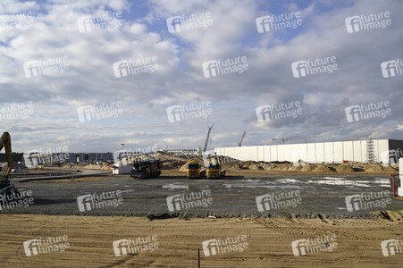 Baustelle der Tesla Gigafactory 4 in Grünheide