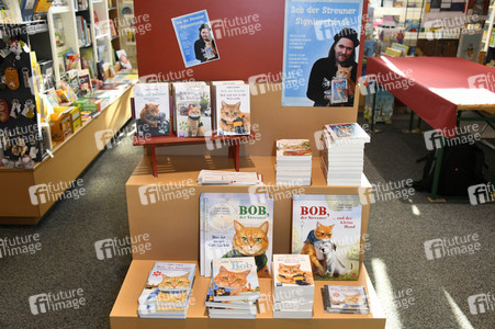 Signierstunde mit James Bowen in Puchheim