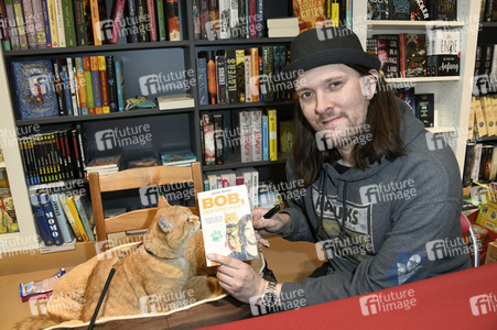 Signierstunde mit James Bowen in Puchheim