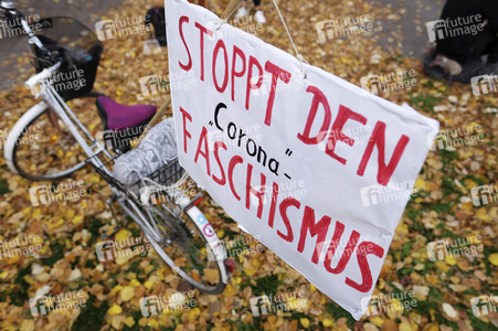 Demonstration gegen die Corona-Maßnahmen in Berlin