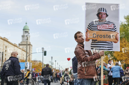Demonstration gegen die Corona-Maßnahmen in Berlin
