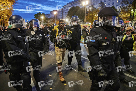 Demonstration gegen die Corona-Maßnahmen in Berlin