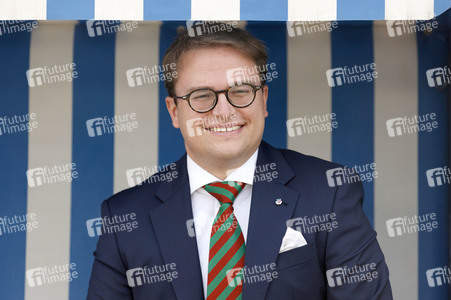 Fototermin mit dem Kölner Karneval Dreigestirn 2020/21 in Köln