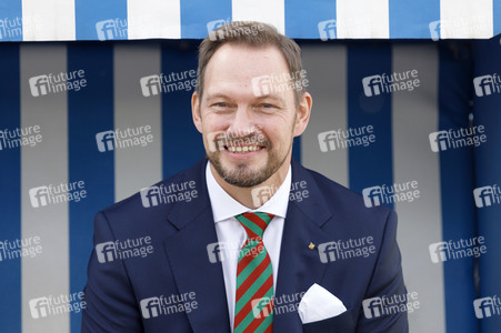 Fototermin mit dem Kölner Karneval Dreigestirn 2020/21 in Köln