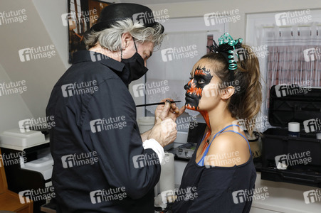 Dany Michalskis Pre-Halloween-Feier in Einbeck