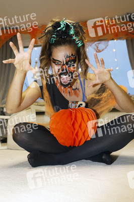 Dany Michalskis Pre-Halloween-Feier in Einbeck