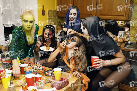 Dany Michalskis Pre-Halloween-Feier in Einbeck