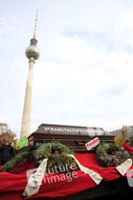 Demonstration vom Aktionsbündnis 'Alarmstufe Rot' in Berlin
