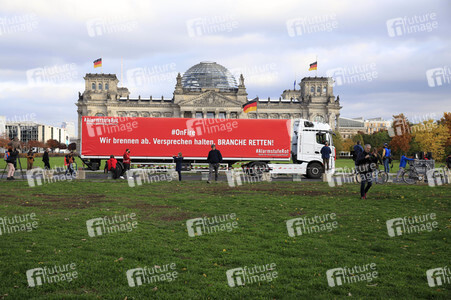 Demonstration vom Aktionsbündnis 'Alarmstufe Rot' in Berlin