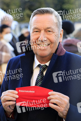 Demonstration vom Aktionsbündnis 'Alarmstufe Rot' in Berlin
