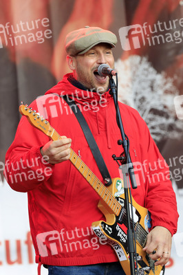 Demonstration vom Aktionsbündnis 'Alarmstufe Rot' in Berlin
