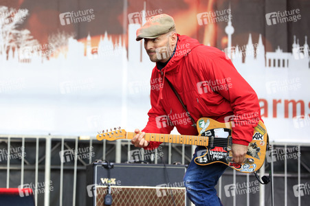 Demonstration vom Aktionsbündnis 'Alarmstufe Rot' in Berlin