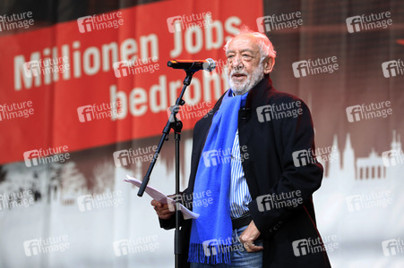 Demonstration vom Aktionsbündnis 'Alarmstufe Rot' in Berlin