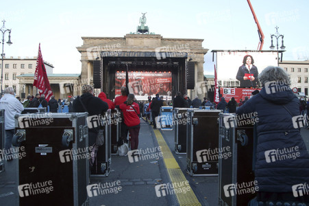 Demonstration vom Aktionsbündnis 'Alarmstufe Rot' in Berlin