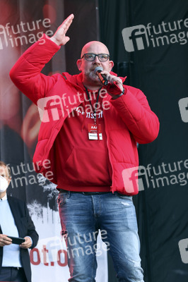 Demonstration vom Aktionsbündnis 'Alarmstufe Rot' in Berlin