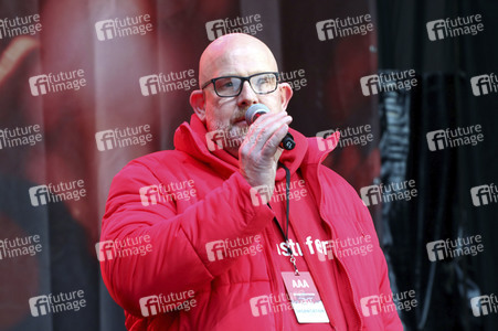 Demonstration vom Aktionsbündnis 'Alarmstufe Rot' in Berlin