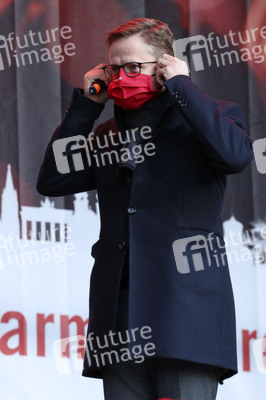 Demonstration vom Aktionsbündnis 'Alarmstufe Rot' in Berlin