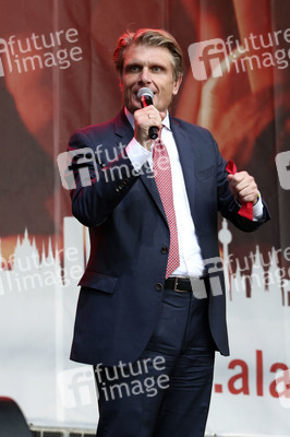 Demonstration vom Aktionsbündnis 'Alarmstufe Rot' in Berlin