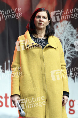 Demonstration vom Aktionsbündnis 'Alarmstufe Rot' in Berlin