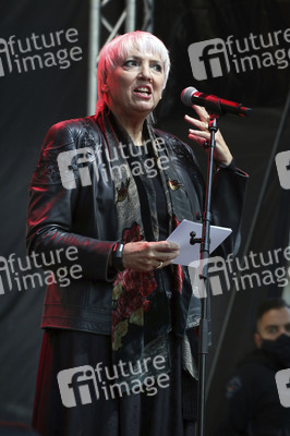 Demonstration vom Aktionsbündnis 'Alarmstufe Rot' in Berlin